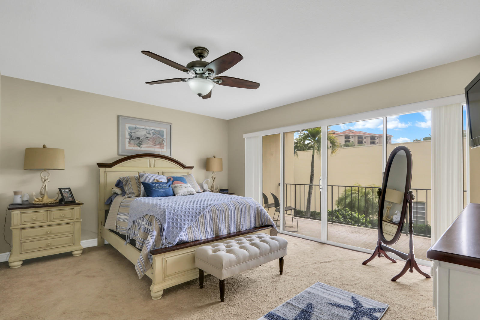 398 Golfview Road, Unit L North Palm Beach, FL 33408 - Photo 8 of 21 398 Golfviww Master Bath