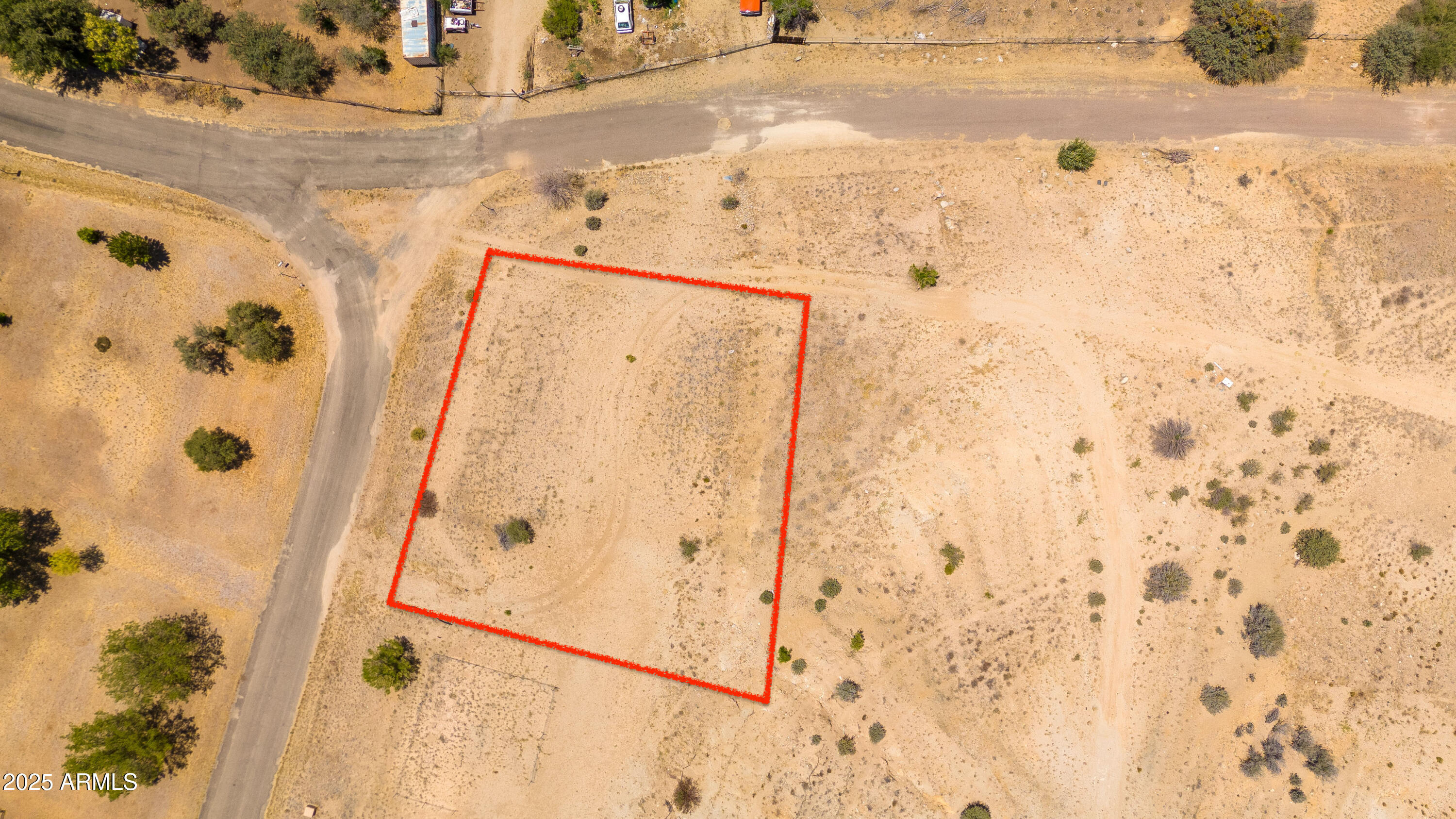 18108 Double Tree Road, Unit 227 Kirkland, AZ 86332 - Photo 4 of 7 a bathroom with a shower