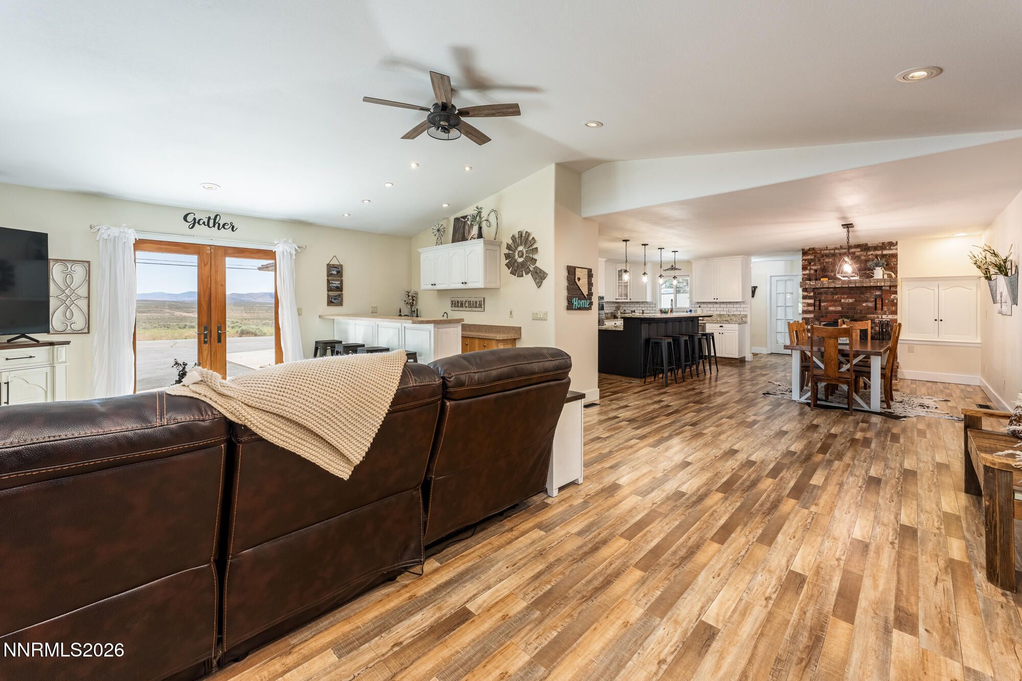 11681 Osage Road Reno, NV 89508 - Photo 12 of 56 11681 osage-40