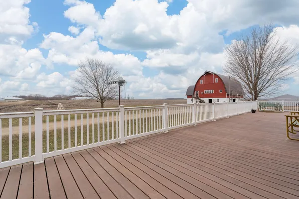 $339,900 | 73681 290th Street, St. James, MN 56081