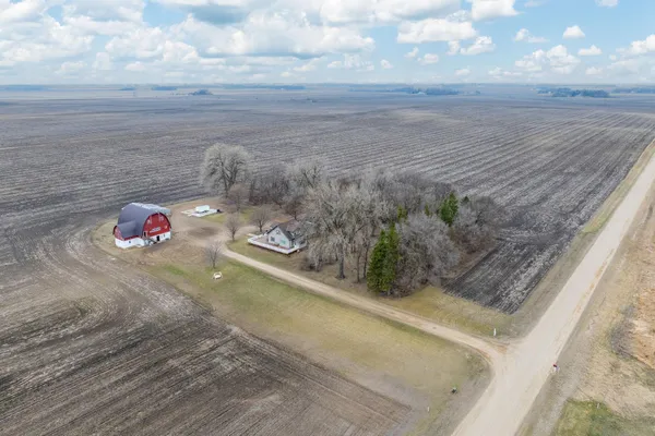 $339,900 | 73681 290th Street, St. James, MN 56081