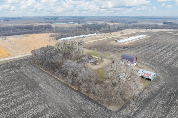 $339,900 | 73681 290th Street, St. James, MN 56081