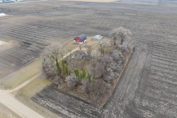 $339,900 | 73681 290th Street, St. James, MN 56081