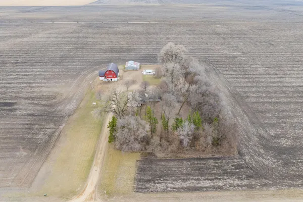 $339,900 | 73681 290th Street, St. James, MN 56081