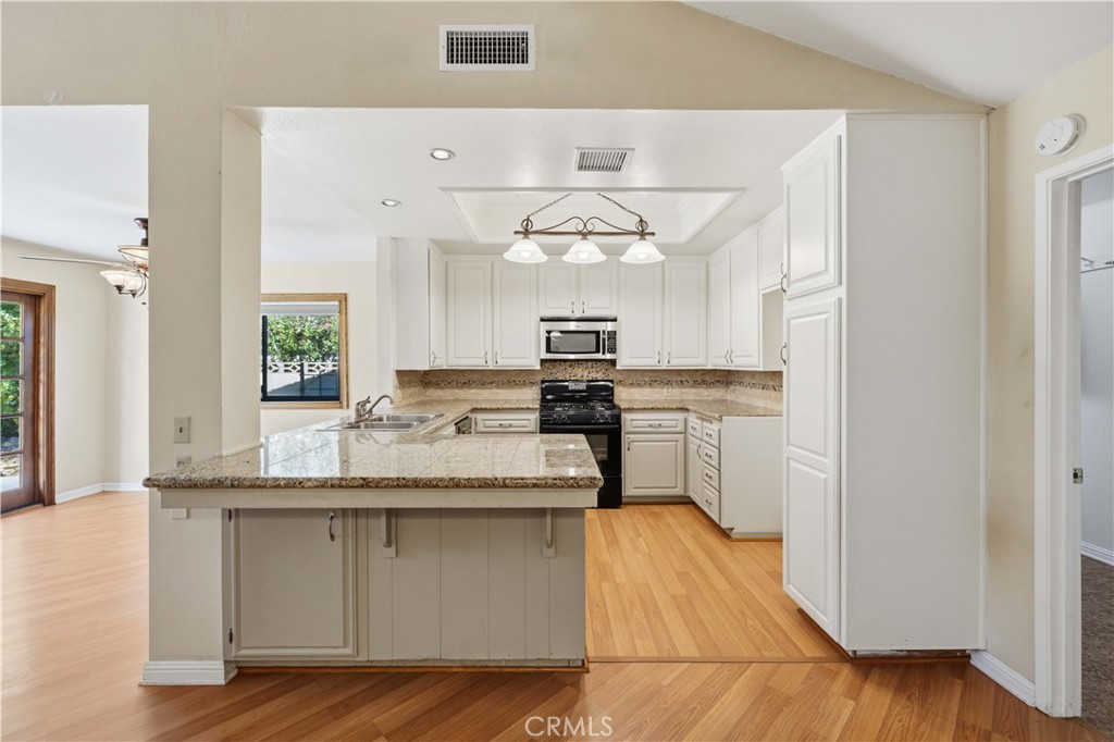 2827 Perfect Lancaster, CA 93536 - Photo 13 of 33
