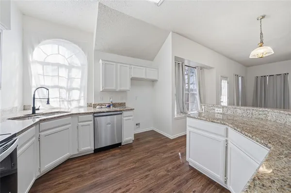 $2,395 | 2226 McIntosh Drive, Garland, TX 75040