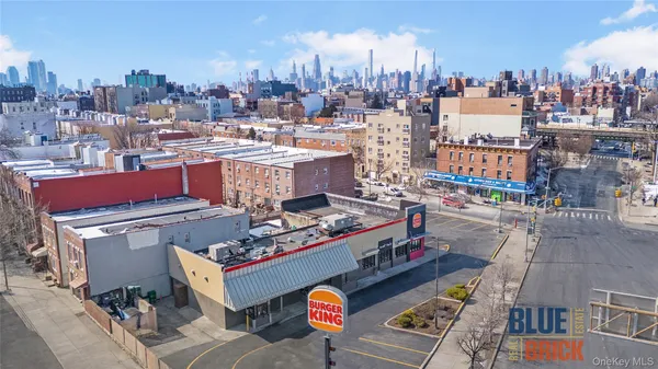 a picture of city view