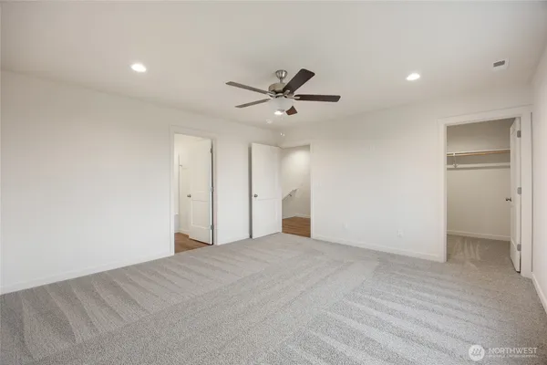 $300,000 | 601 Dorsing Street, Unit D22, Moses Lake, WA 98837