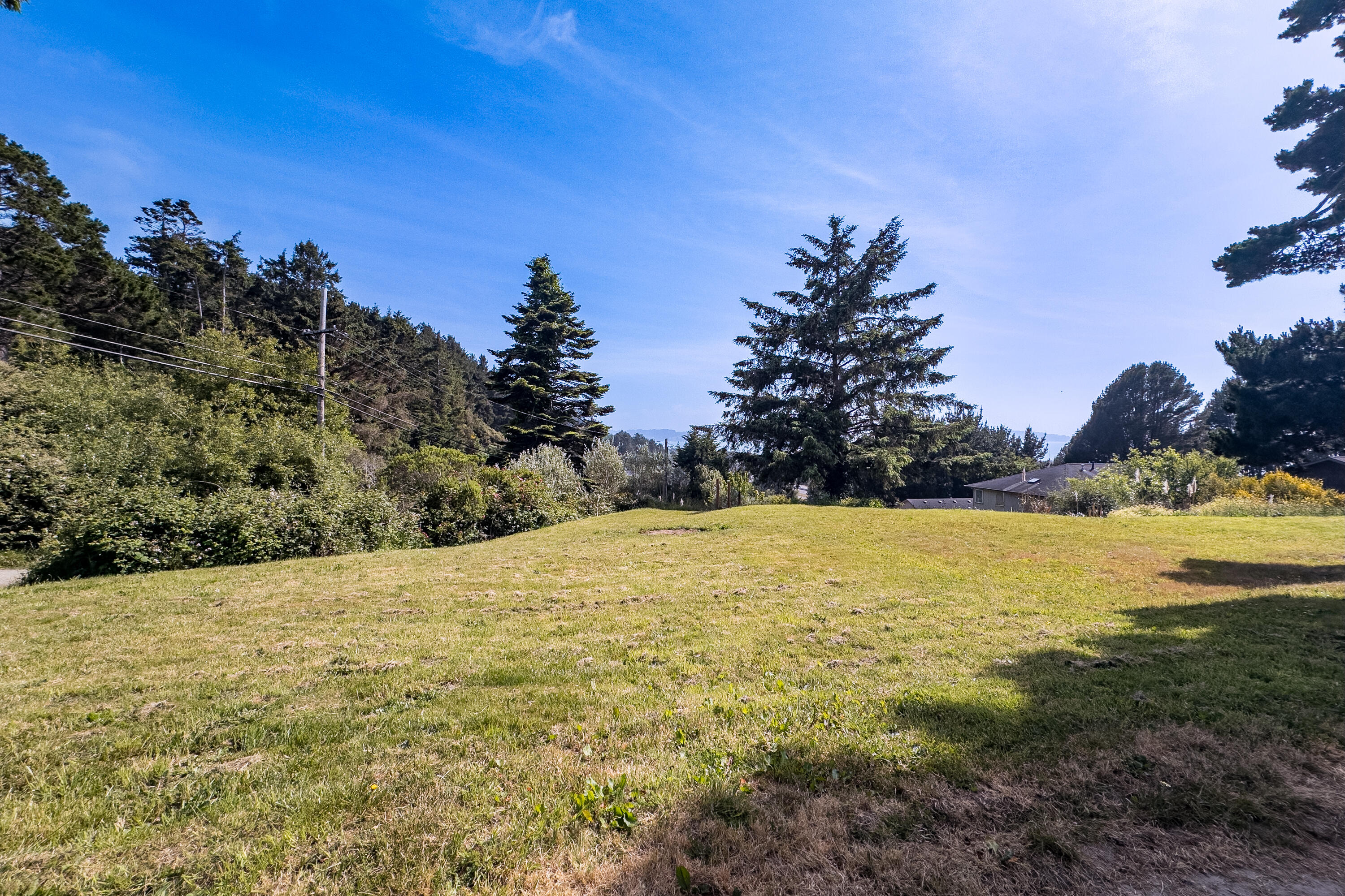 6498 Bell Terrace Road Eureka, CA 95503 - Photo 20 of 36