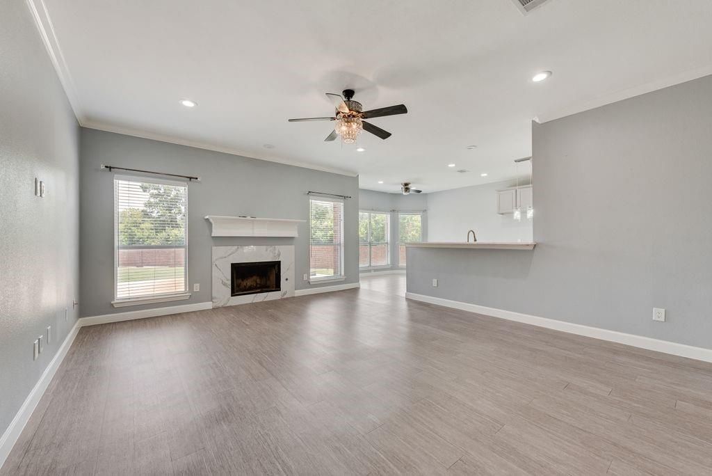 505 Wade Court Euless, TX 76039 - Photo 8 of 26