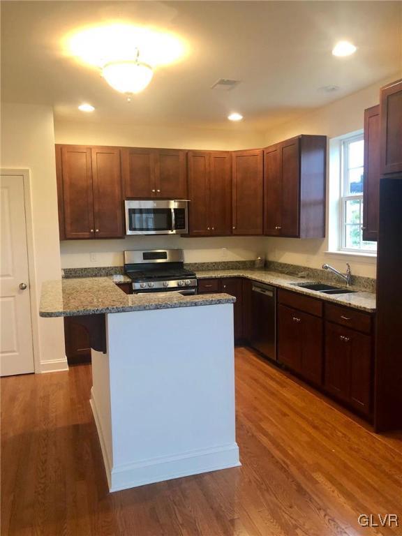 442 Rinaldi Lane Easton, PA 18040 - Photo 5 of 10 Gallery Image 5