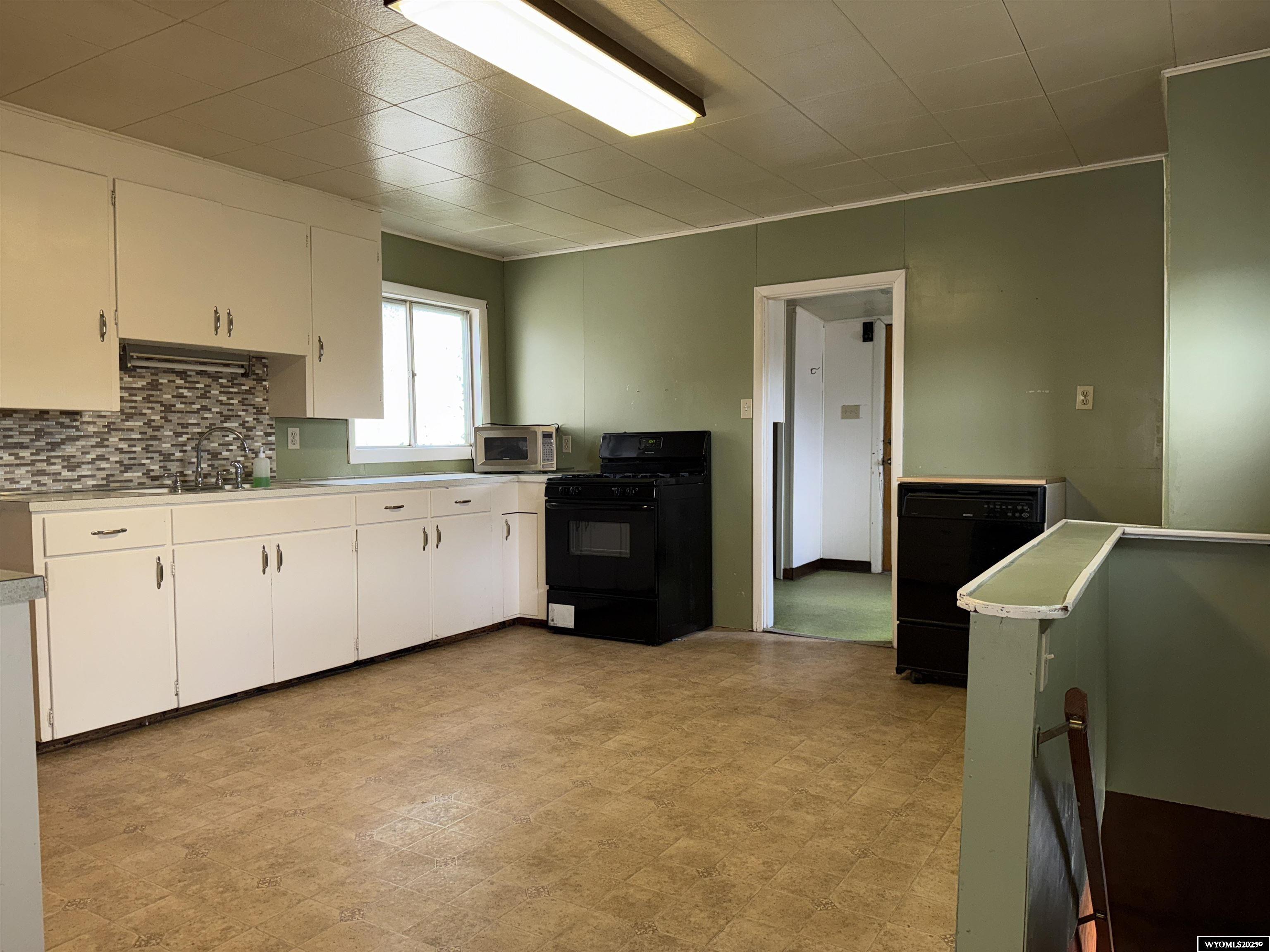 416 R Street Rock Springs, WY 82901 - Photo 13 of 18