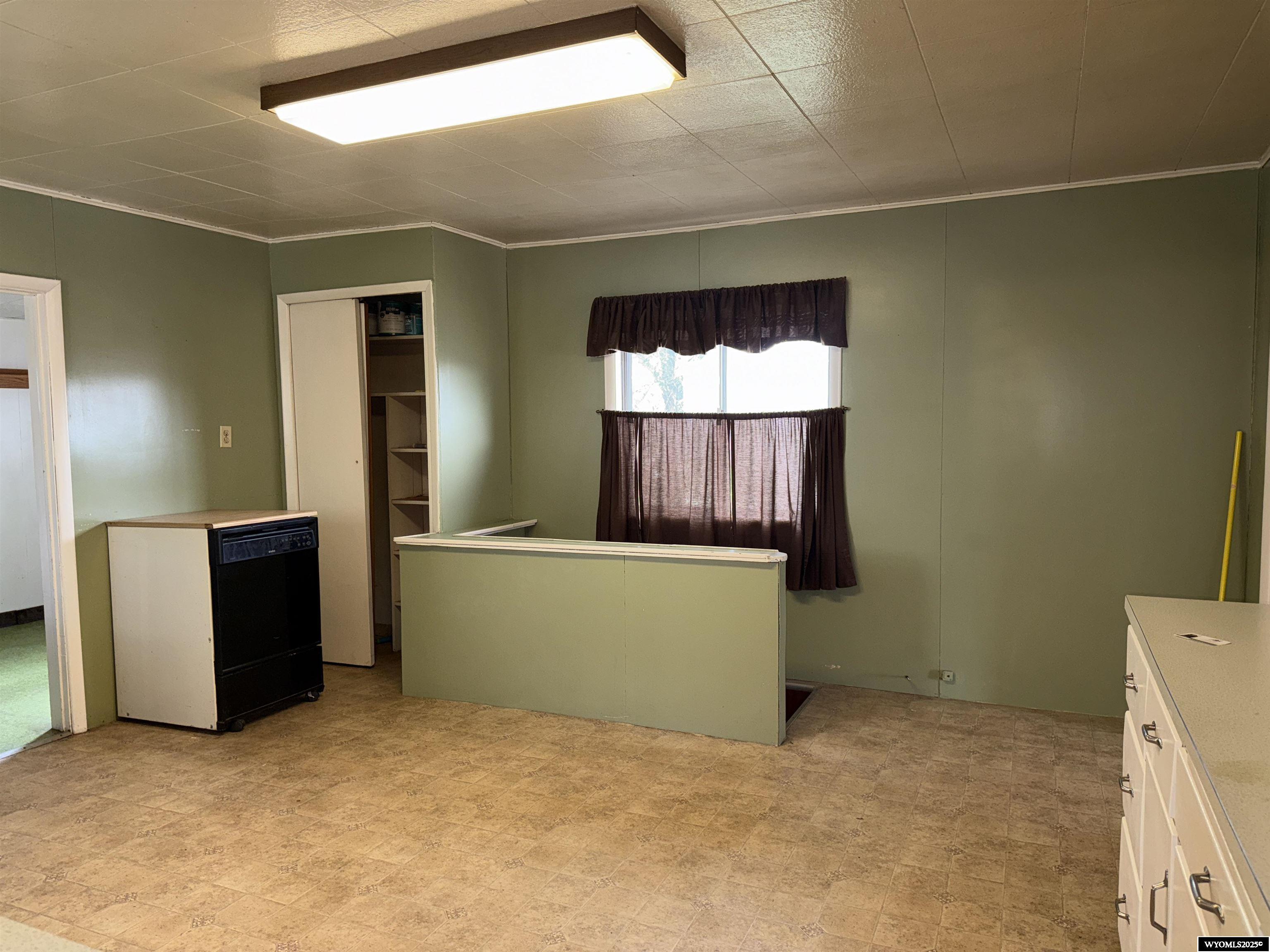 416 R Street Rock Springs, WY 82901 - Photo 15 of 18