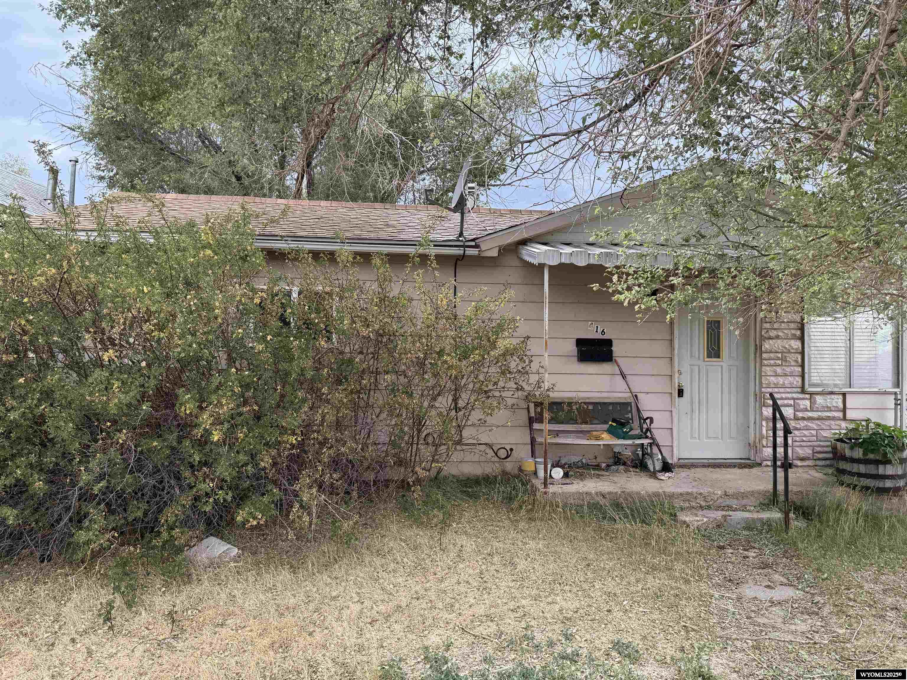 416 R Street Rock Springs, WY 82901 - Photo 2 of 18