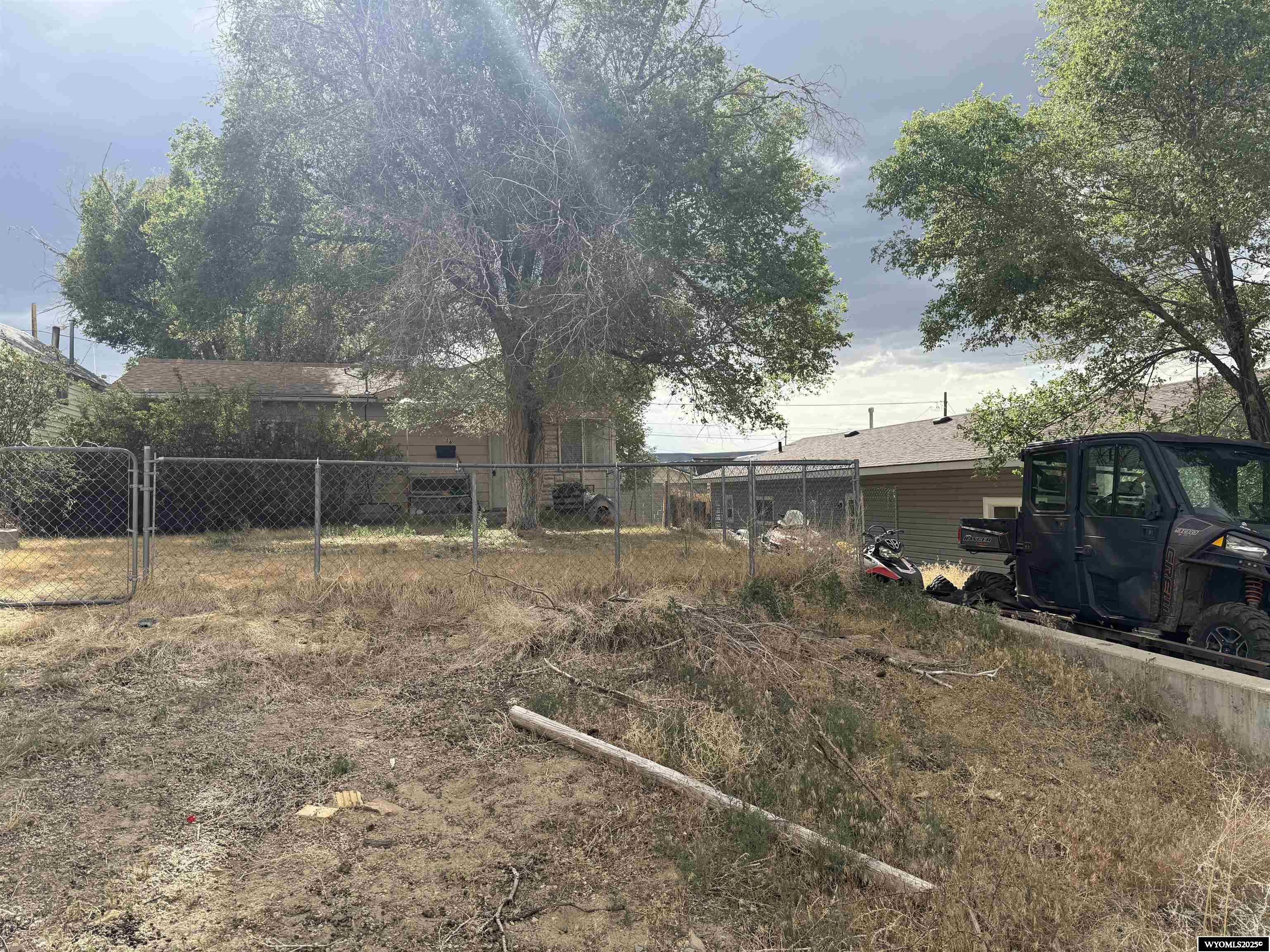 416 R Street Rock Springs, WY 82901 - Photo 3 of 18