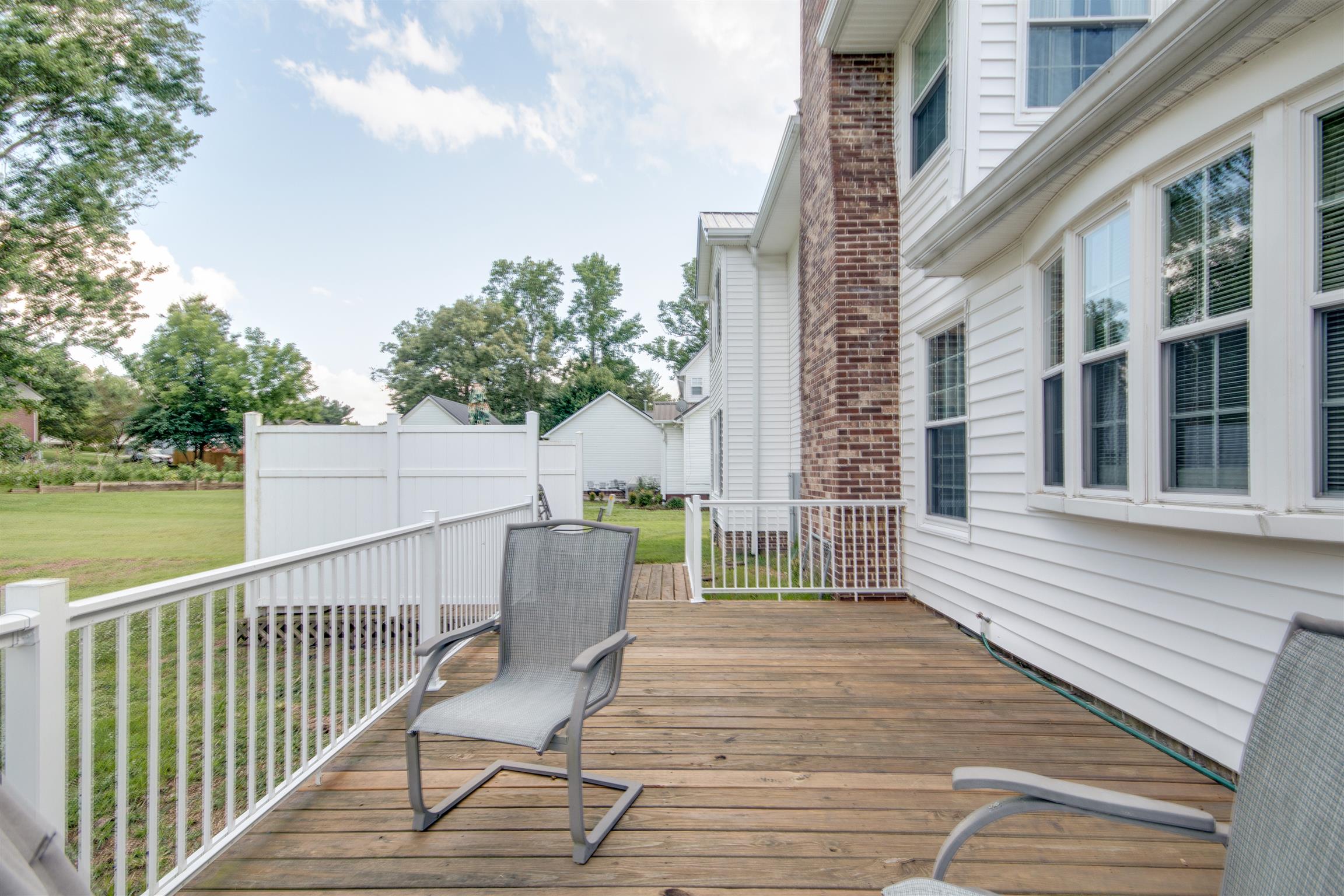 507 Mortons Lake Road Manchester, TN 37355 - Photo 17 of 22 Deck overlooking the backyard