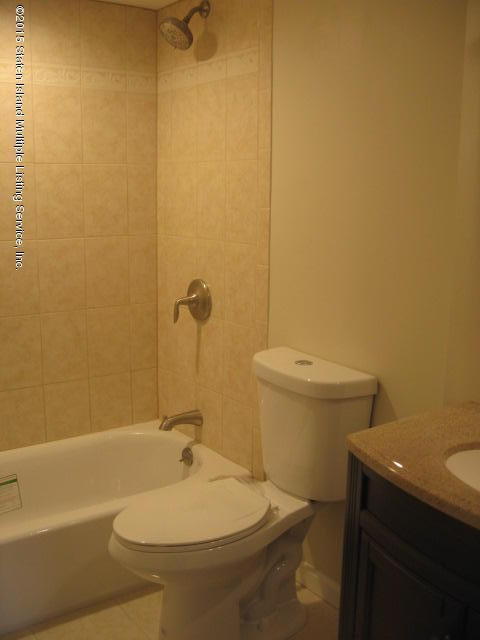 17 Annadale Road Staten Island, NY 10312 - Photo 16 of 24 IMG_2815