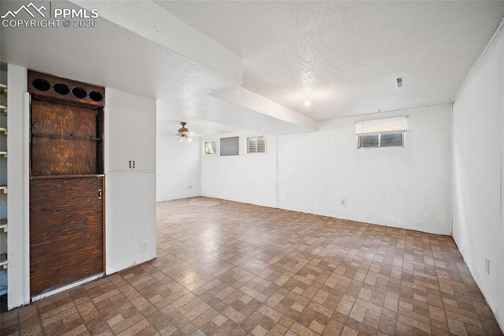 1819 Midlothian Road Pueblo, CO 81001 - Photo 26 of 35