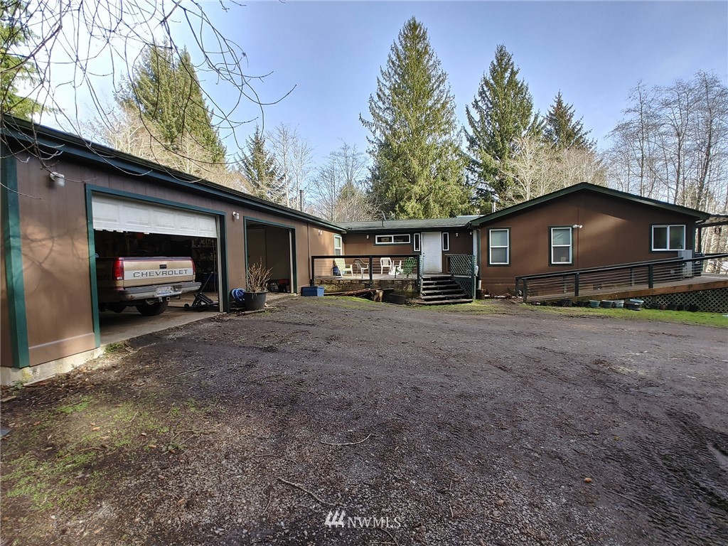 6104 Quillayute Road Forks, WA 98331 - Photo 3 of 40 Gallery Image 3