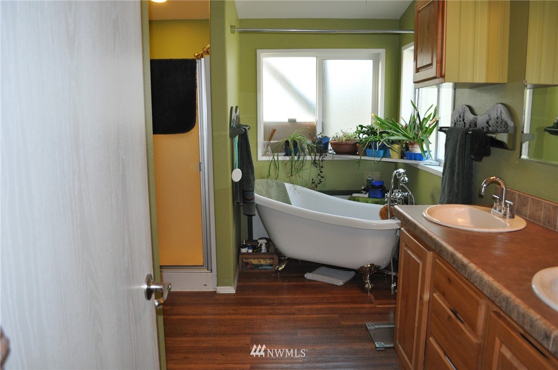 6104 Quillayute Road Forks, WA 98331 - Photo 21 of 40 Gallery Image 21