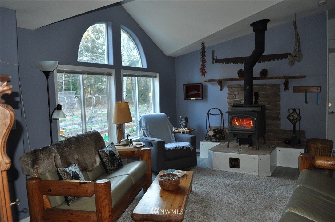 6104 Quillayute Road Forks, WA 98331 - Photo 5 of 40 Gallery Image 5