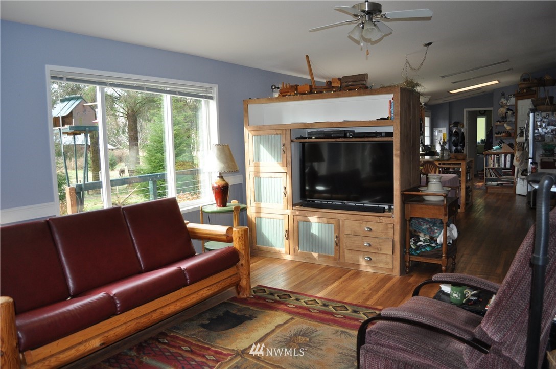 6104 Quillayute Road Forks, WA 98331 - Photo 8 of 40 Gallery Image 8