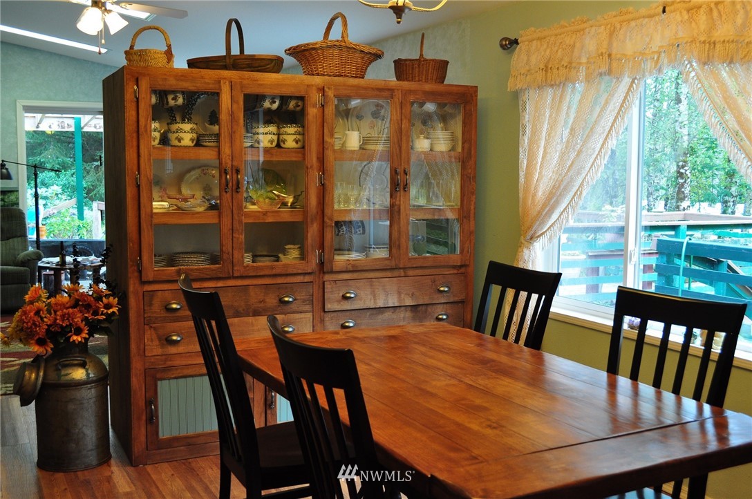 6104 Quillayute Road Forks, WA 98331 - Photo 10 of 40 Gallery Image 10