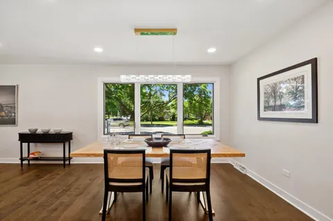 $899,900 | 9200 North Lowell Avenue, Skokie, IL 60076
