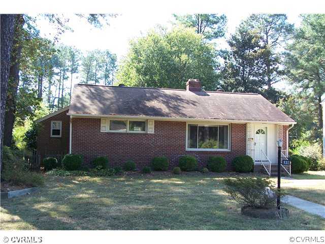 930 Hampton Road Petersburg, VA 23805 - Photo 1 of 6 Exterior Front
