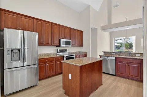 $545,000 | 1414 Northeast 2nd Terrace, Cape Coral, FL 33909