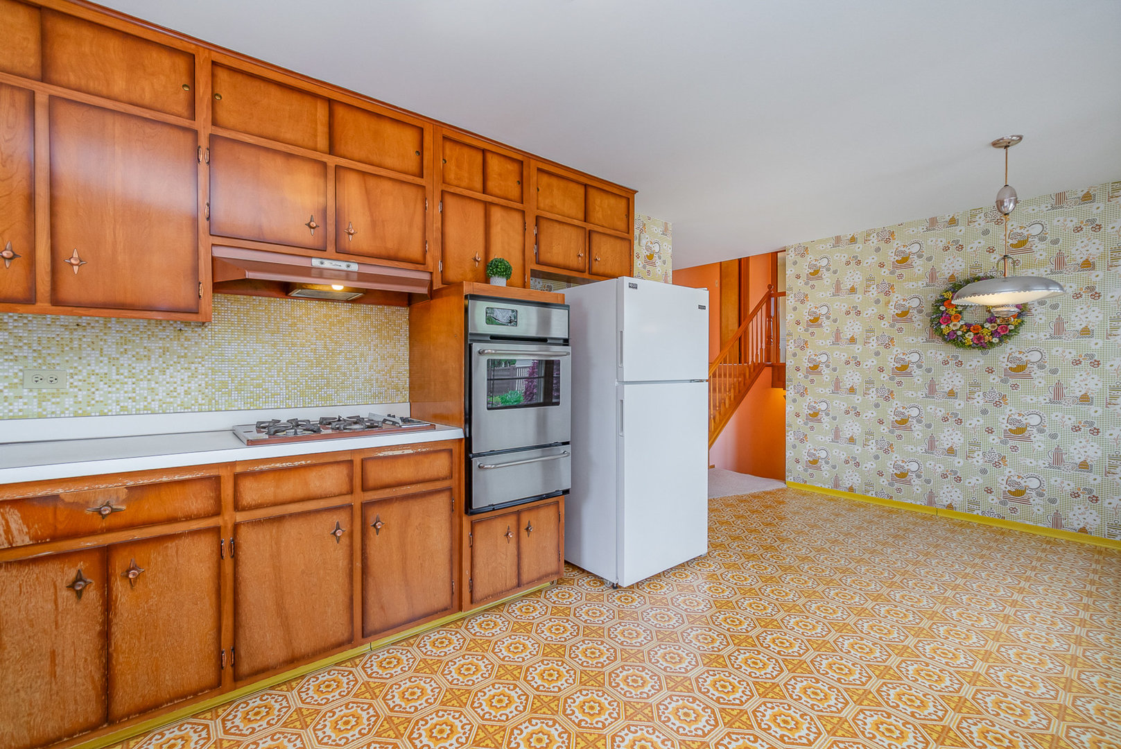 18909 Ridgewood Avenue Lansing, IL 60438 - Photo 9 of 37 Gallery Image 9