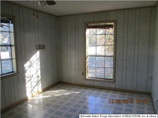 29635 Amvets Road Albany, LA 70711 - Photo 7 of 16 Gallery Image 7