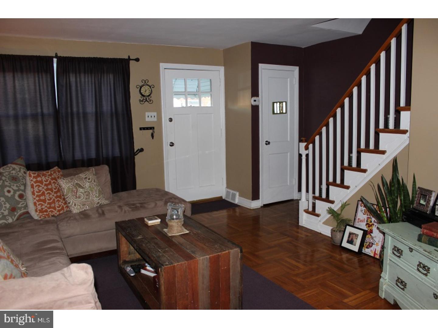 211 Overlook Road Philadelphia, PA 19128 - Photo 3 of 25 Gallery Image 3