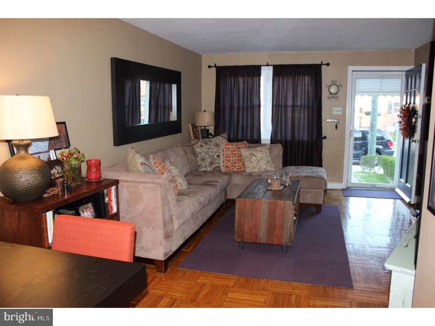 211 Overlook Road Philadelphia, PA 19128 - Photo 4 of 25 Gallery Image 4