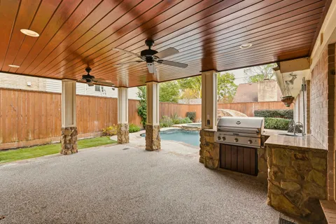 $899,000 | 2914 Manila Lane, Houston, TX 77043