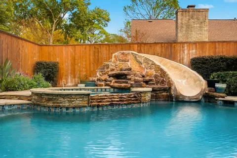 $899,000 | 2914 Manila Lane, Houston, TX 77043