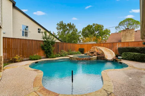 $899,000 | 2914 Manila Lane, Houston, TX 77043