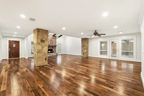 $899,000 | 2914 Manila Lane, Houston, TX 77043