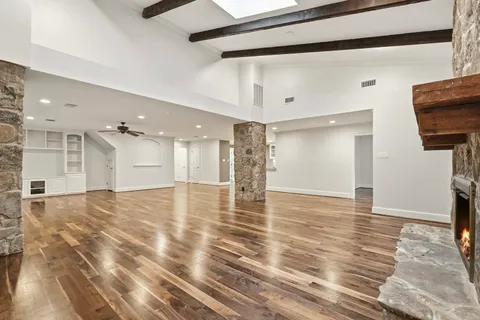 $899,000 | 2914 Manila Lane, Houston, TX 77043