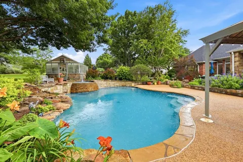 $998,000 | 122 Chapel Hill Drive, Double Oak, TX 75077