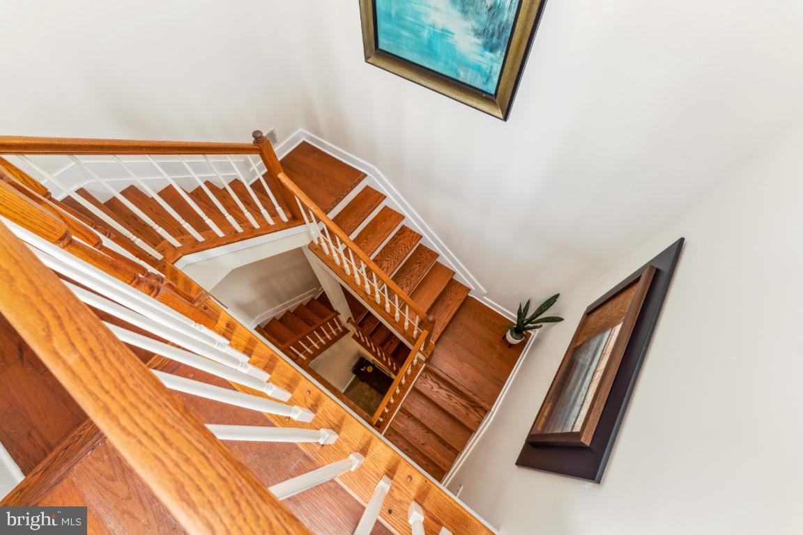 1418 North Rhodes Street, Unit B428 Arlington, VA 22209 - Photo 20 of 23