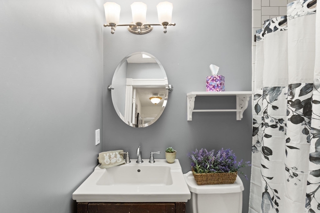 39 Cedar Street Wakefield, MA 01880 - Photo 19 of 22