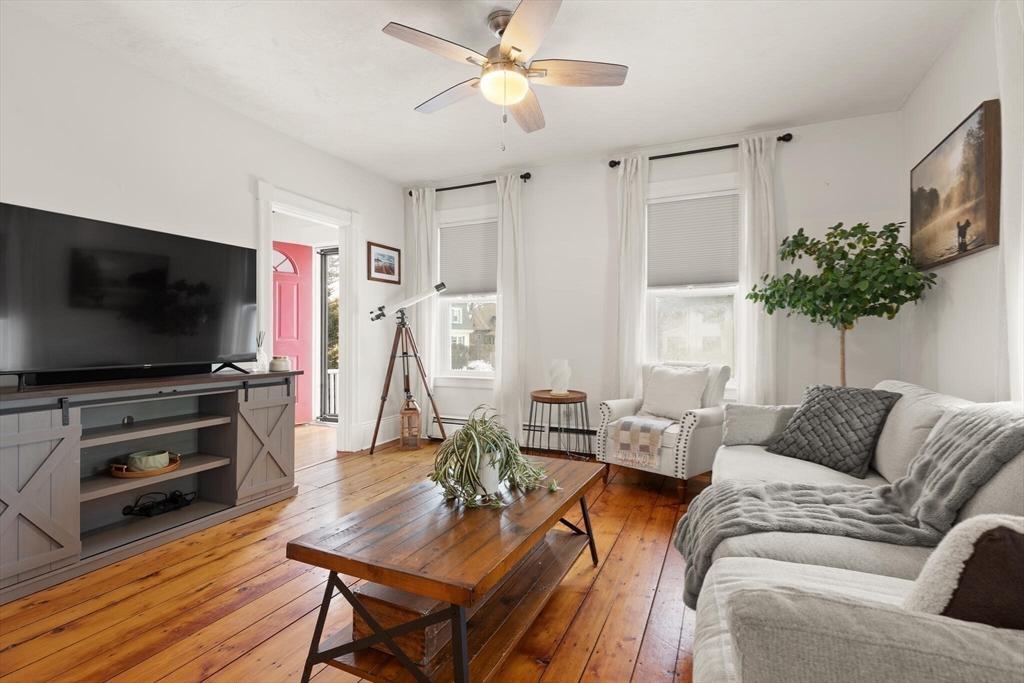 39 Cedar Street Wakefield, MA 01880 - Photo 6 of 22