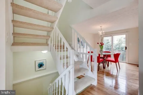 $3,800 | 2025 North Glebe Road, Arlington, VA 22207