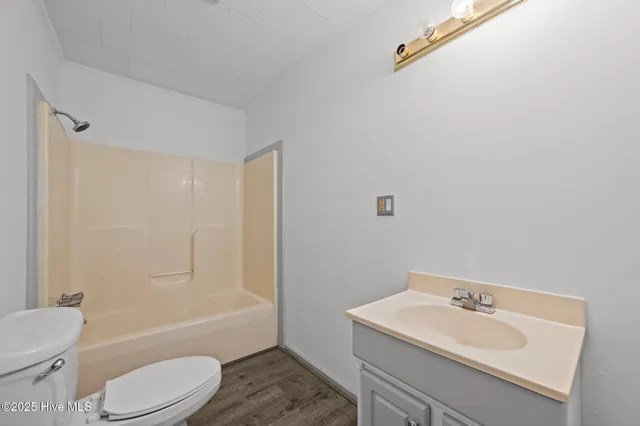 $260,000 | 561 Godley Road, Grimesland, NC 27837