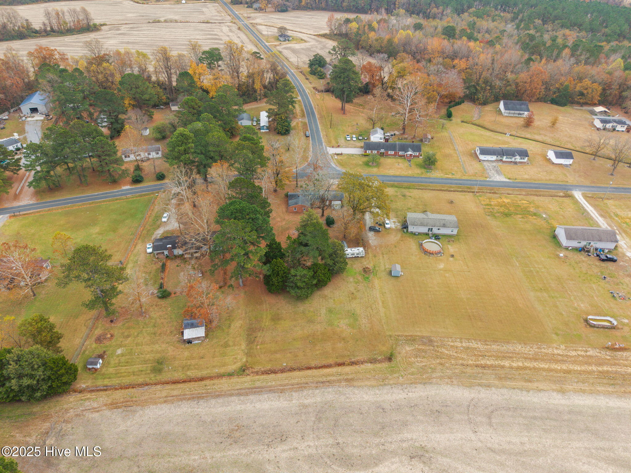 561 Godley Road Grimesland, NC 27837 - Photo 36 of 41 6-web-or-mls-DJI_20251120114801_0122_D