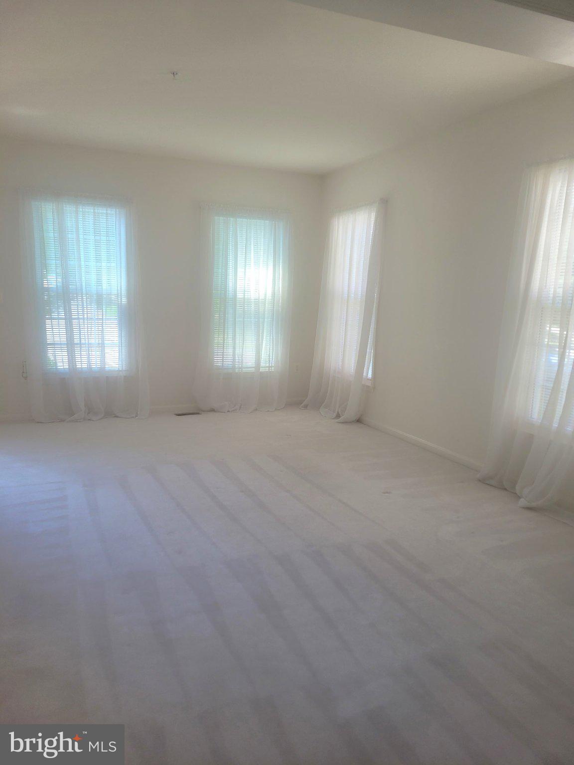 1202 Strausberg Street Accokeek, MD 20607 - Photo 23 of 43 Bright and airy open space awaits.