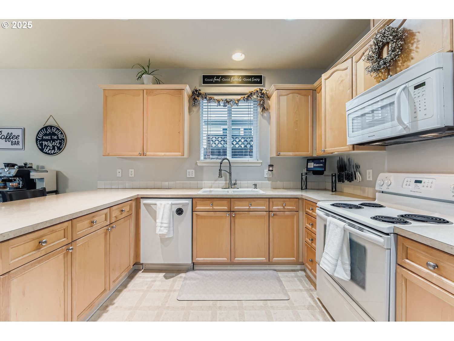 4671 Southeast 21st Terrace Gresham, OR 97080 - Photo 11 of 21