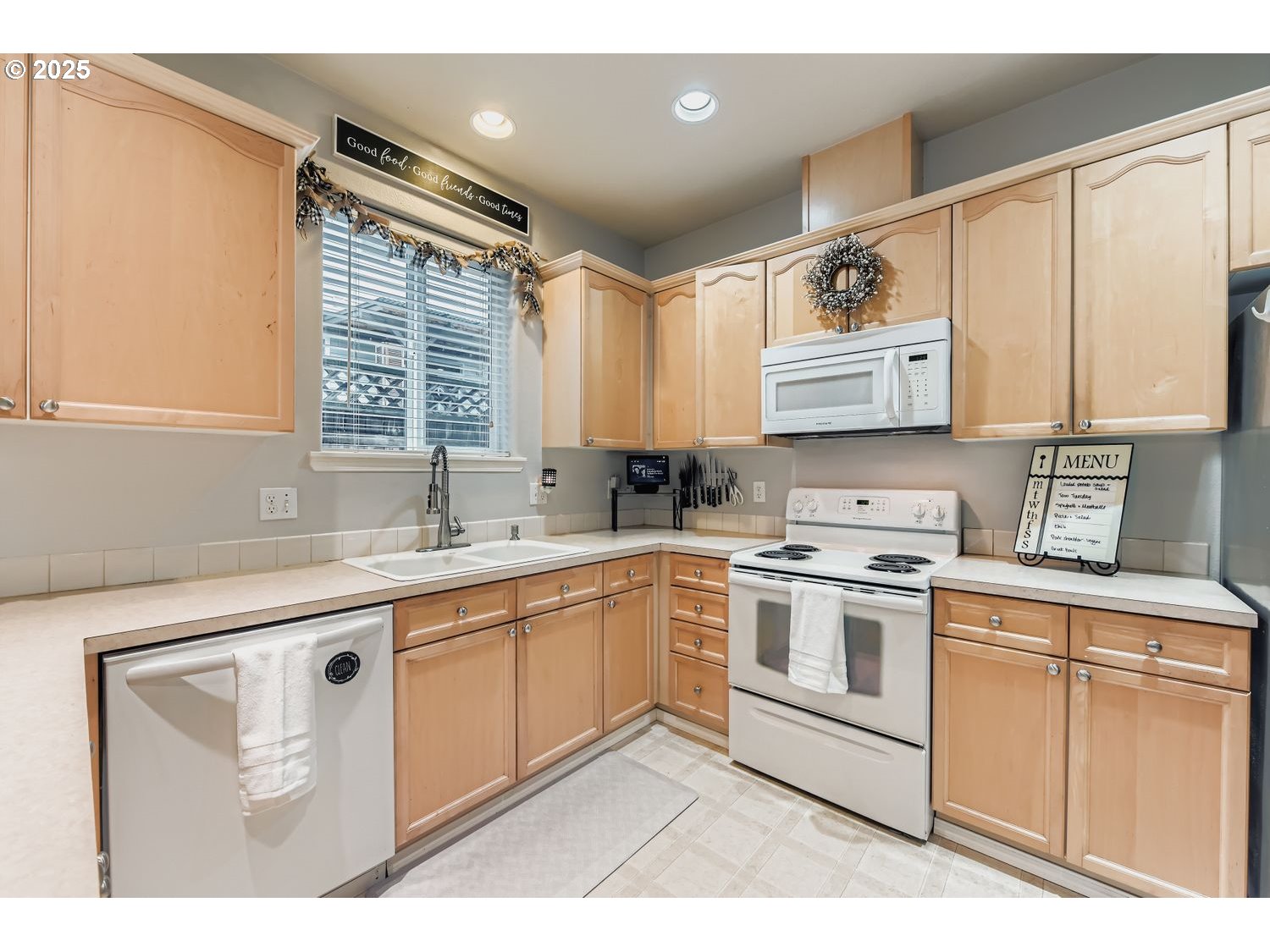 4671 Southeast 21st Terrace Gresham, OR 97080 - Photo 10 of 21