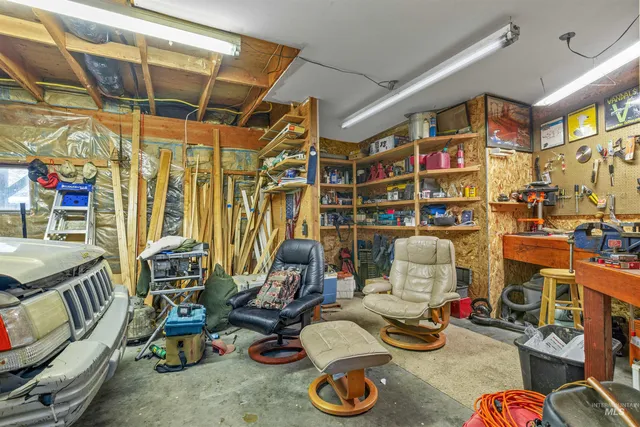 $1,600,000 | 302 Berger Street, Riggins, ID 83549